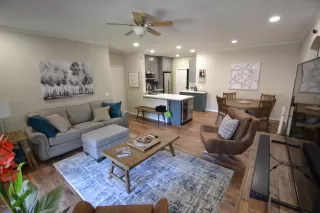 Photo #1: 6118811 Listing