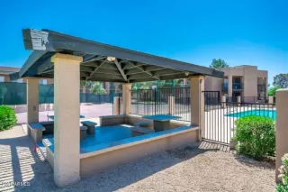 Photo #3: 6118896 Listing