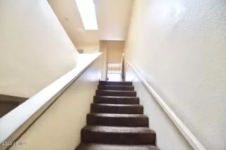 Photo #5: 6118944 Listing