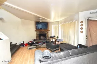 Photo #6: 6118944 Listing