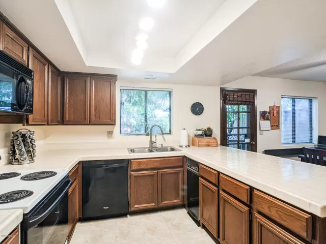 MLS: 6119020 Condo For Sale