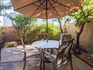 Photo #4: 6119020 Listing