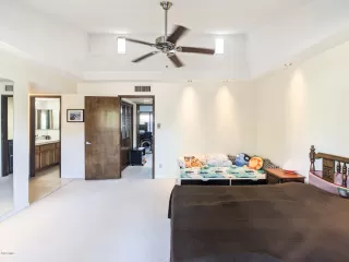 Photo #5: 6119020 Listing