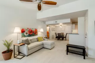 Photo #1: 6119116 Listing