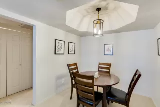 Photo #4: 6119116 Listing