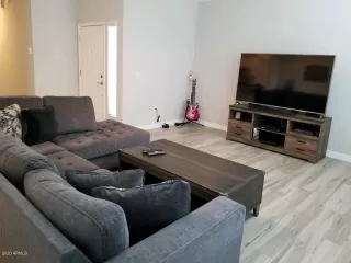 Photo #1: 6119230 Listing 