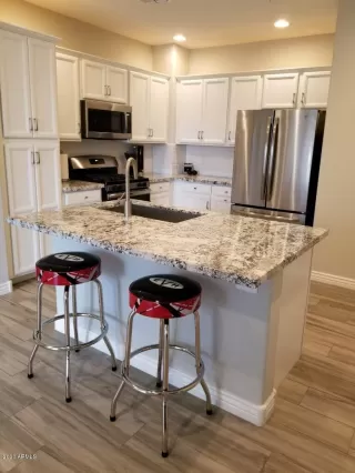 Photo #4: 6119230 Listing 