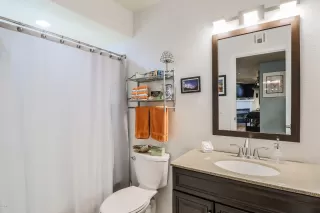 Photo #3: 6119237 Listing