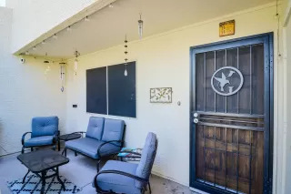 Photo #4: 6119237 Listing