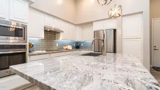 Photo #4: 6119410 Listing