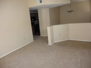 Photo #4: 6119420 Listing