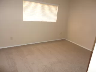 Photo #6: 6119420 Listing