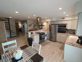 Photo #1: 6119426 Listing