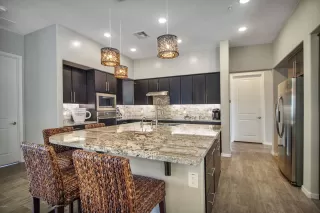 Photo #6: 6119431 Listing 