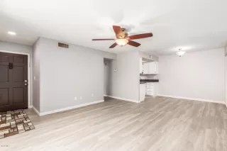 Photo #3: 6119515 Listing