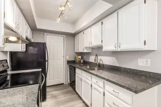 Photo #6: 6119515 Listing