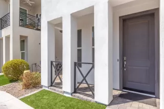 Photo #2: 6119679 Listing