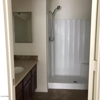 Photo #5: 6119909 Listing