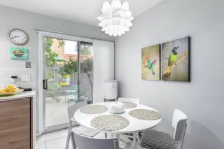 Photo #5: 6119972 Listing 