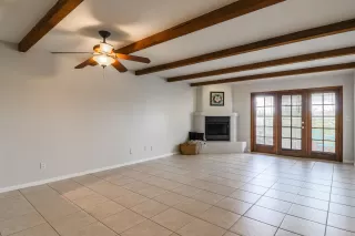 Photo #2: 6120393 Listing