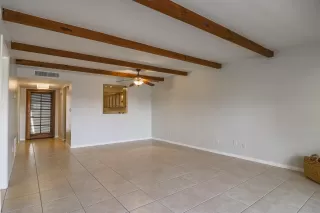 Photo #4: 6120393 Listing