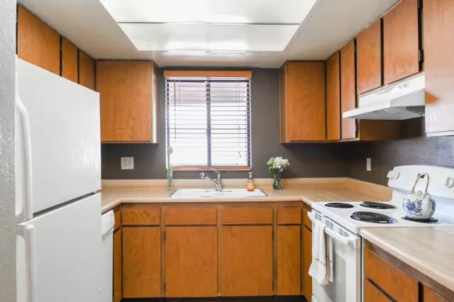 MLS: 6120401 Condo For Sale