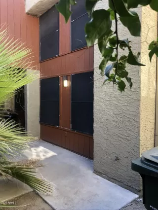 Photo #3: 6120416 Listing