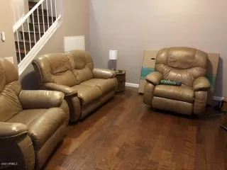 Photo #5: 6120416 Listing