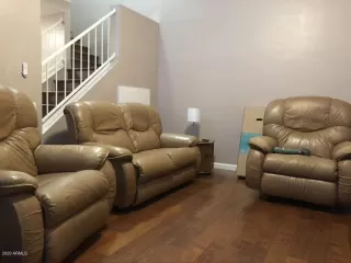 Photo #6: 6120416 Listing