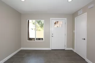 Photo #2: 6120461 Listing 