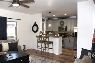 Photo #4: 6120487 Listing 