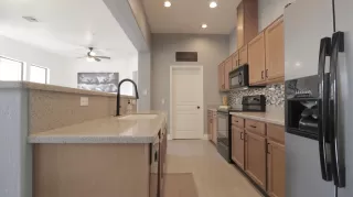 Photo #5: 6120553 Listing