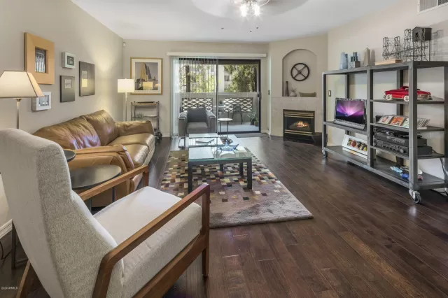 MLS: 6120620 Condo For Sale