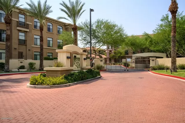 MLS: 6120996 Condo For Sale