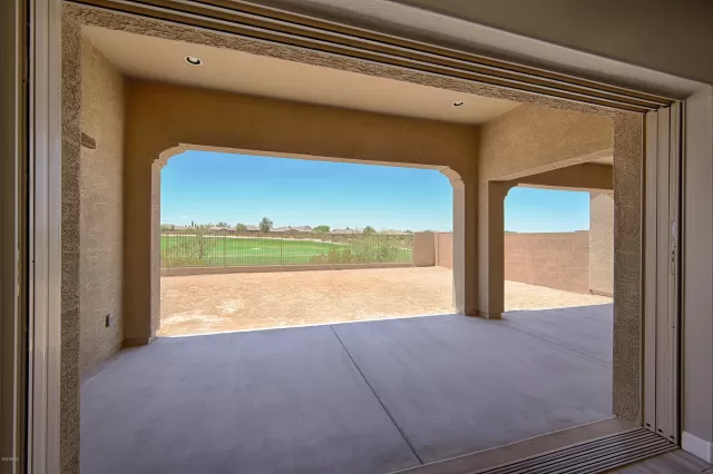 MLS: 6121018 Condo For Sale