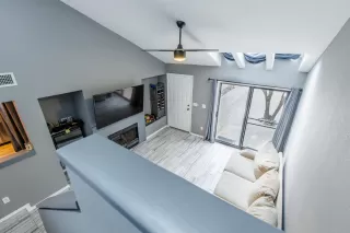 Photo #2: 6121031 Listing