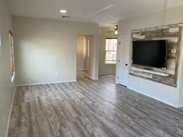 MLS: 6121080 Condo For Sale