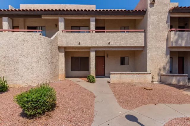 MLS: 6121139 Condo For Sale