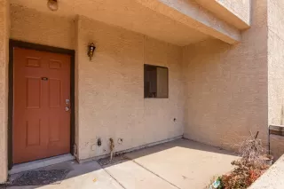 Photo #1: 6121139 Listing 