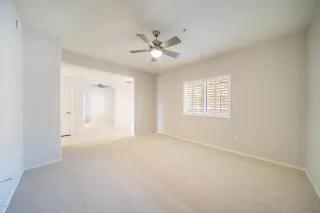 Photo #3: 6121212 Listing