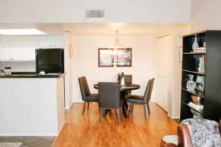 Photo #5: 6121253 Listing 