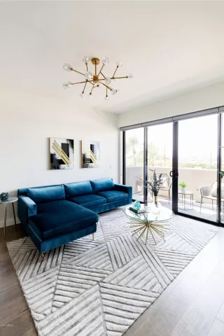 Photo #5: 6121309 Listing