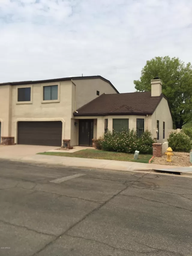 MLS: 6121368 Condo For Sale