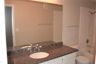 Photo #6: 6121481 Listing