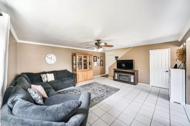 MLS: 6121506 Condo For Sale