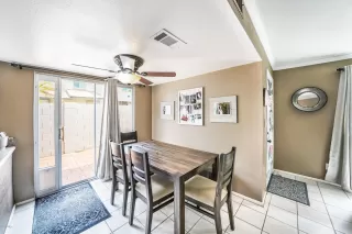 Photo #3: 6121506 Listing