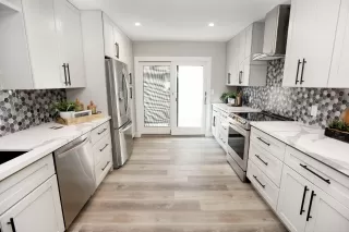 Photo #2: 6121594 Listing 