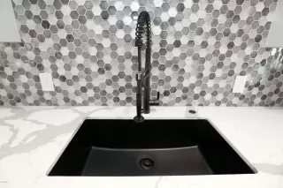 Photo #4: 6121594 Listing 