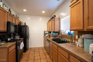 Photo #3: 6121737 Listing