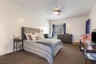 Photo #4: 6121737 Listing